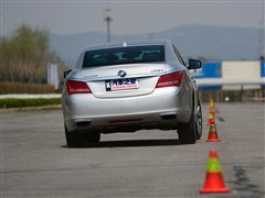 2013 3.0L SIDI V6Ş