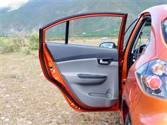 L܇,,2010 Ɏ 1.5L Ԅ(dng)F,܇Ό(sh)ĈDƬ