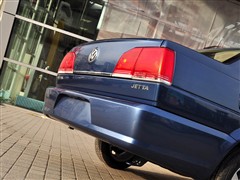 2010 1.6L ǰl(wi)