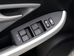 һS,J˹,2012 1.8L A,܇ΌĈDƬ