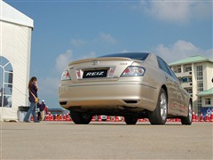 һS,J־,2005 3.0V PREMIUM,܇^ĈDƬ