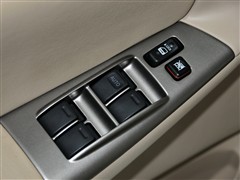 һS,,2010 1.6L քӺA,܇ΌĈDƬ