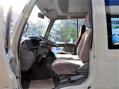 2013 4.0LͺA 206GR