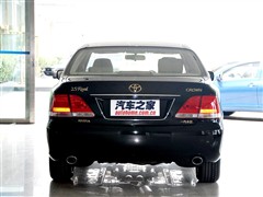 2007 2.5L Royal ؄e