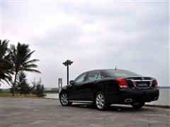 һS,ʹ,2010 V6 3.0L Royal Saloon VIP,܇^(sh)ĈDƬ