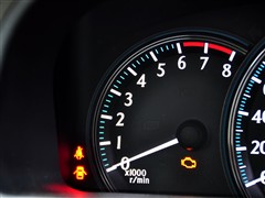 һS,ʹ,2010 V8 4.3L Royal Saloon VIP,пطPĈDƬ