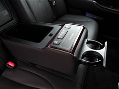 2010 V6 2.5L Royal Ƥ(do)