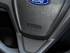 L,A,2013 Ɏ 1.5L Ԅ(dng)r(sh),пطP(sh)ĈDƬ