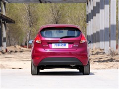 L,A,2013 Ɏ 1.5L Ԅӕr,܇^(sh)ĈDƬ