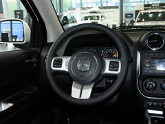 2014 Ŀ 2.4L (q)A