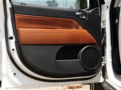 Jeep,ָ,2014 Ŀ 2.4L (q)A(do),܇Ό(sh)ĈDƬ