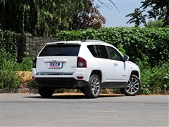 Jeep,ָ,2014 Ŀ 2.4L (q)A(do),܇^(sh)ĈDƬ