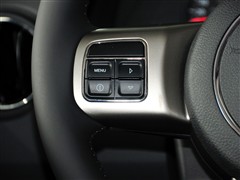 Jeep(M(jn)),ָ,2011 2.4L (q)\(yn)(dng),пطP(sh)ĈDƬ