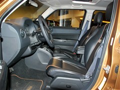 Jeep(M(jn)),ɿ,2011 2.4 70,܇Ό(sh)ĈDƬ