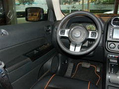 Jeep(M(jn)),ɿ,2011 2.4 70,пطP(sh)ĈDƬ