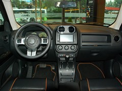 Jeep(M(jn)),ɿ,2011 2.4 70,пطP(sh)ĈDƬ
