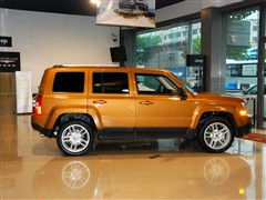 Jeep(M(jn)),ɿ,2011 2.4 70,܇^(sh)ĈDƬ