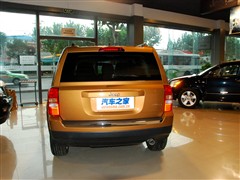 Jeep(M(jn)),ɿ,2011 2.4 70,܇^(sh)ĈDƬ