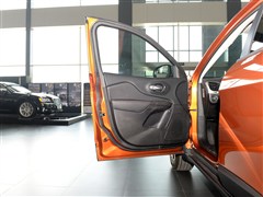 Jeep,ɹ,2014 3.2L ܰ,܇Ό(sh)ĈDƬ
