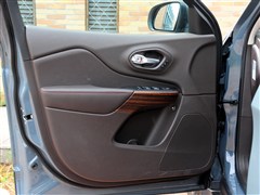 Jeep,ɹ,2014 2.4L ܰ,܇Ό(sh)ĈDƬ