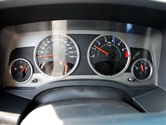 Jeep(M(jn)),ָ,2007 2.4L (q)\Ӱ,пطPĈDƬ