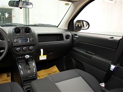 Jeep(M(jn)),ָ,2010 2.4L (q)\(yn)(dng),пطP(sh)ĈDƬ