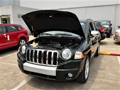 Jeep(M),ָ,2010 2.4L (q)籭؄e,(ji)ĈDƬ