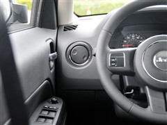 Jeep(M(jn)),ɿ,2011 2.4 A,пطP(sh)ĈDƬ