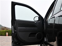 Jeep(M(jn)),ָ,2011 2.4L (q)A,܇Ό(sh)ĈDƬ