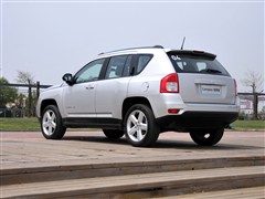 Jeep(M(jn)),ָ,2011 2.4L (q)A,܇^(sh)ĈDƬ