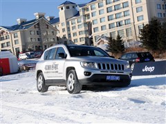 Jeep(M(jn)),ָ,2011 2.4L (q)A,(dng)(sh)ĈDƬ
