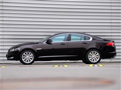 2014 XF 2.0T A