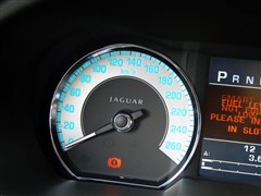 2011 XF 3.0 V6 75o(j)