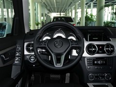 2013 GLK 300 4MATIC Ӹ촰