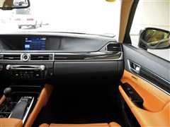 2014 350 Aȫ(q)