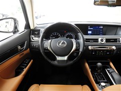 2014 350 Aȫ(q)