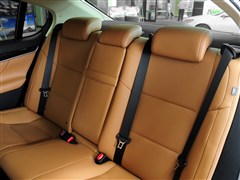 2014 350 Aȫ(q)