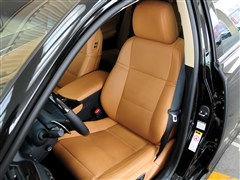2014 350 Aȫ(q)