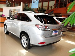 2011 270 Ӣ