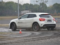 Y-AMG,YGLAAMG,2015 GLA 45 AMG 4MATIC,uyĈDƬ