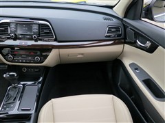2014 1.8L ԄLUX