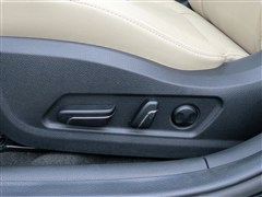 2014 1.8L ԄLUX