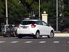 VS,YARiS L ,2015 1.5G Ԅń촰؄e,܇^ĈDƬ