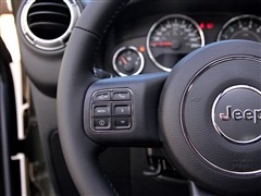 Jeep(M(jn)),R,2015 3.0L T Sahara,пطP(sh)ĈDƬ