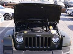 Jeep(M(jn)),R,2015 3.0L T(mn) Sahara,(x)(ji)(sh)ĈDƬ