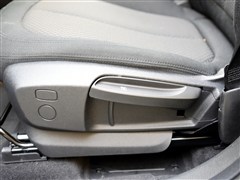 2015 218i I(lng)