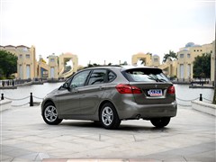 2015 218i I(lng)