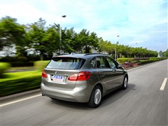 2015 218i I(lng)