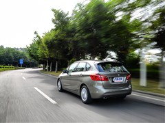2015 218i I(lng)