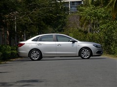 2015 18T px\Ş
